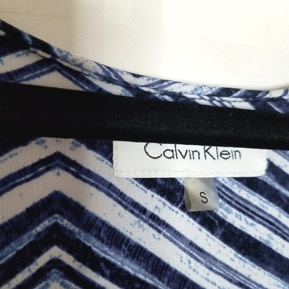 Calvin Klein Sleeveless Maxi Dress - Picture 3 of 7